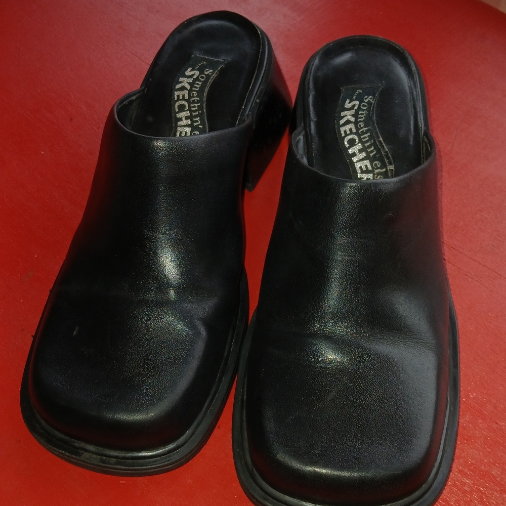 Somethin Else Skechers Black Chunky Heels